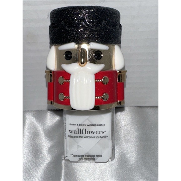 Nutcracker Christmas Bath & Body Works Wallflower Plug Diffuser NEW NWT C15 - Picture 2 of 16